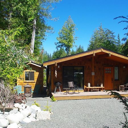 Wild Coast Chalets Port Renfrew Habitación foto