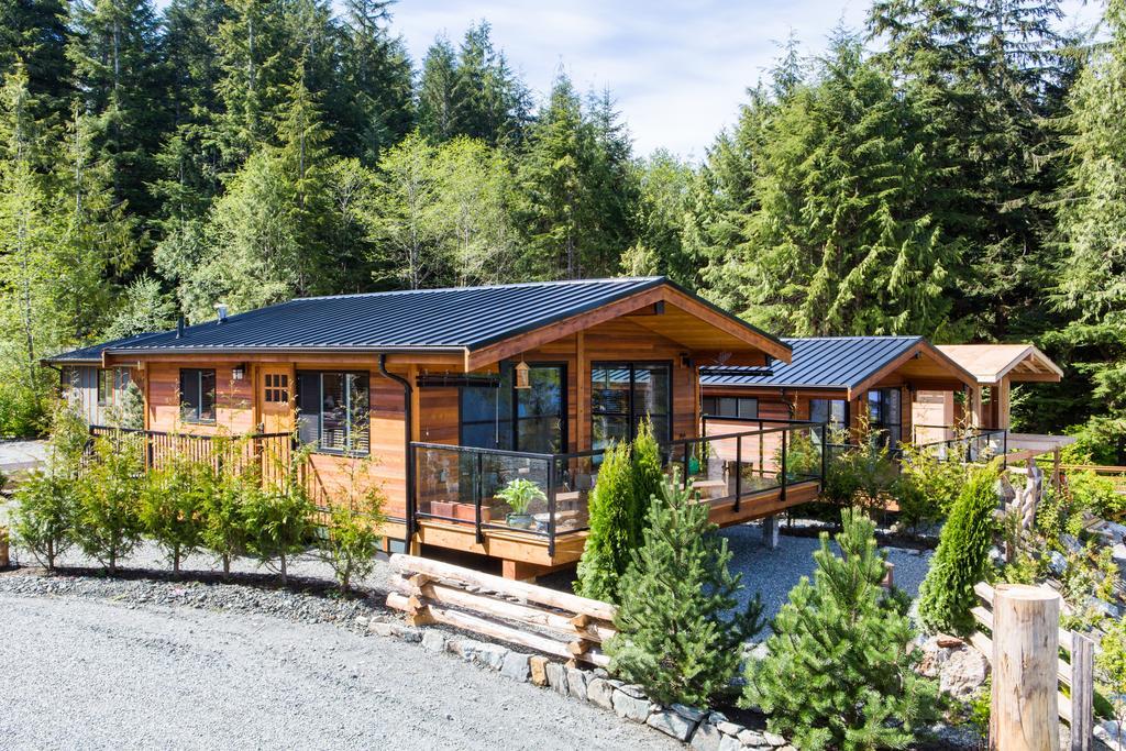 Wild Coast Chalets Port Renfrew Habitación foto